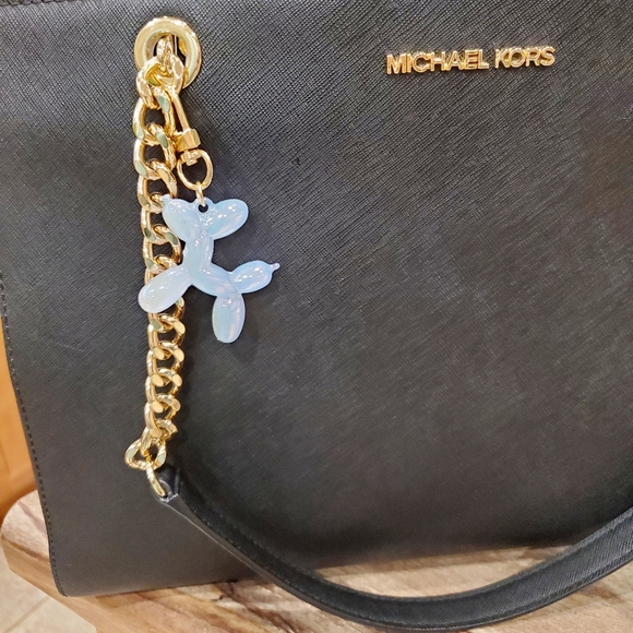 Balloon Dog Key Chain/Bag Charm in Blue - Picture 4 of 6